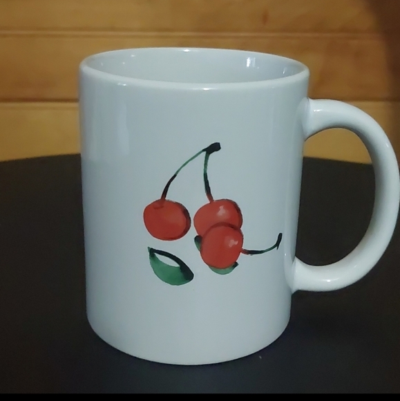Cherry Mug - Picture 2 of 3
